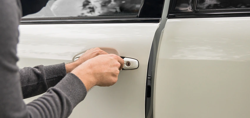 Unlock Car Door Service in Edgewater, NJ